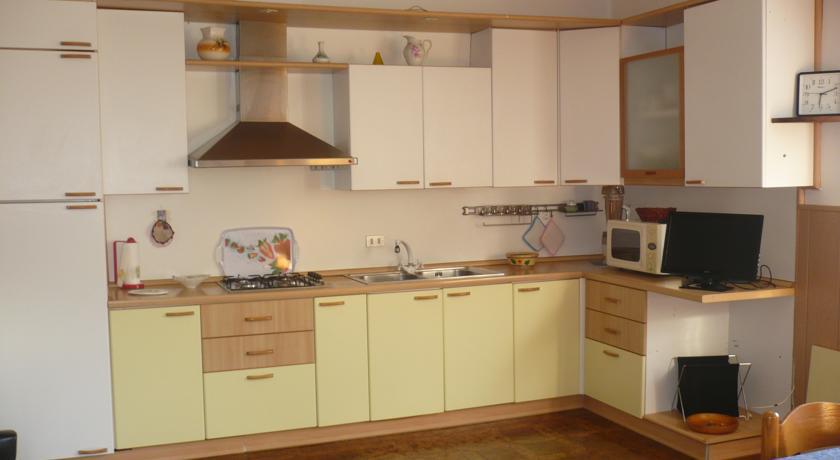 Appartamento Michela Brenzone sul Garda Quarto foto